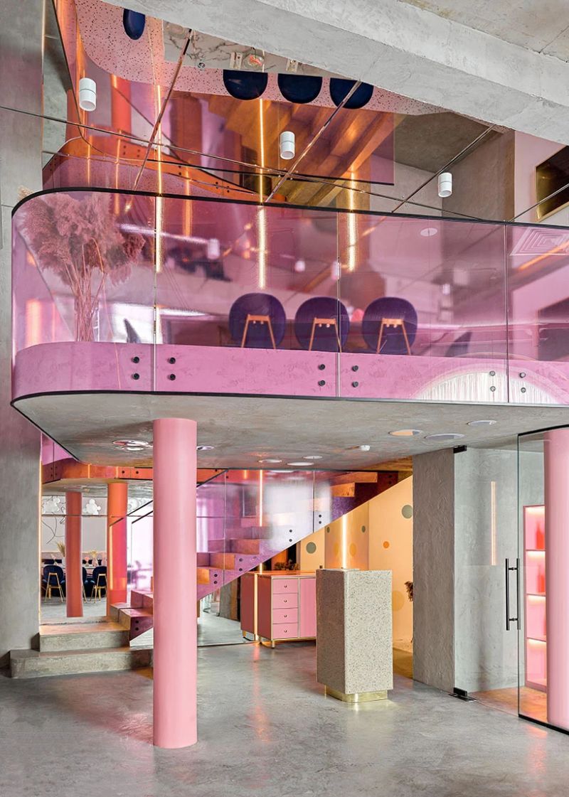 A Modern Restaurant Design With A Statement Pink Shelf (8)