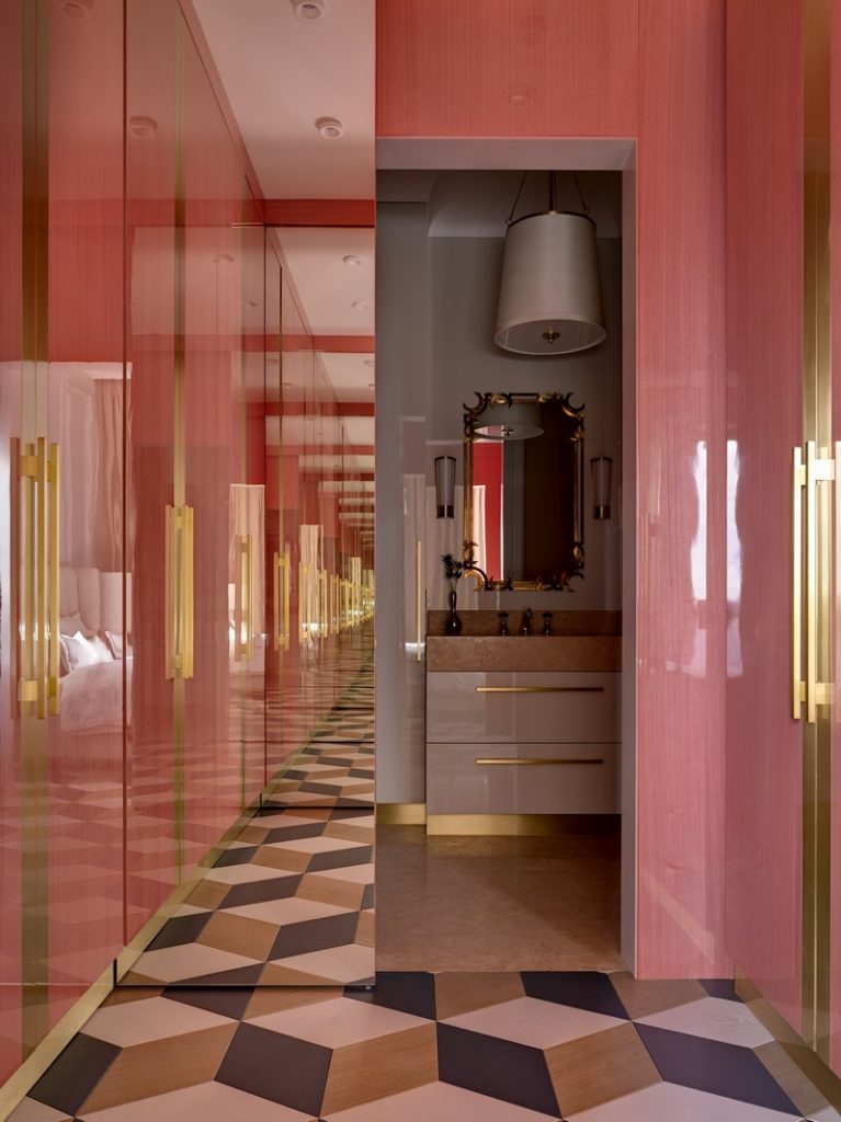 Luxury and Contemporary Russian Apartment By Boca do Lobo