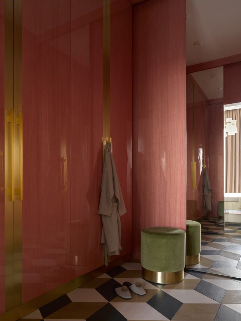 Luxury and Contemporary Russian Apartment By Boca do Lobo