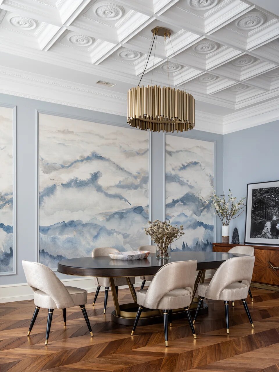 Trendy and Modern Ideas For Your Luxury Dining Room